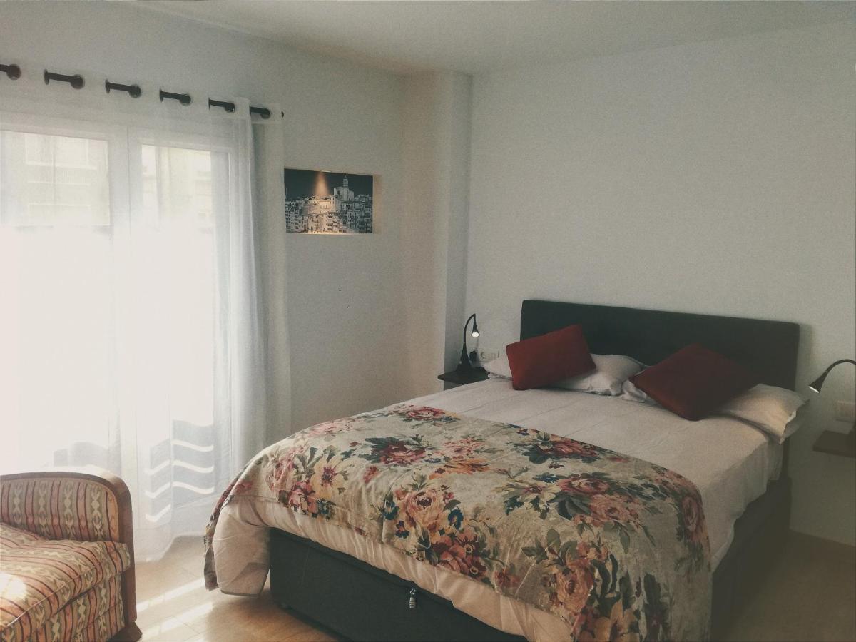 Turistic Girona - Piso De 1, 2 O 3 Habitaciones Exterior foto